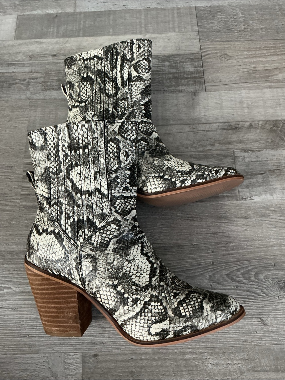 Vintage Havana snake-print western ankle boots